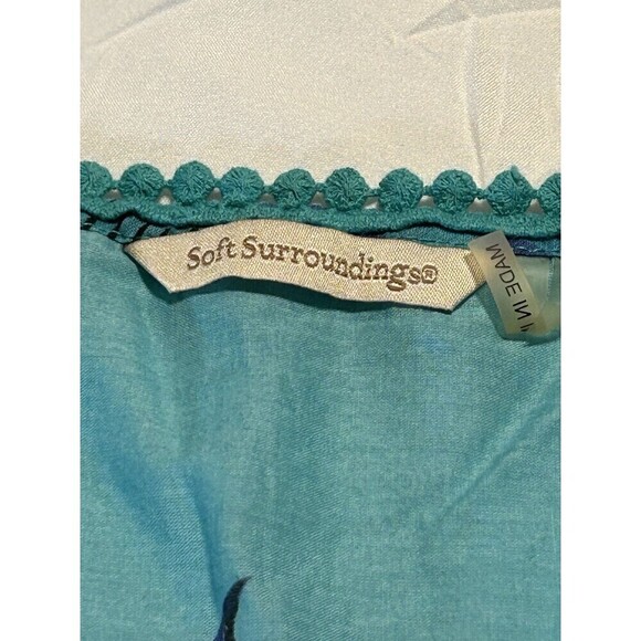 Soft Surroundings Seychelles Ocean Fish Print Pleated Beaded Tunic Top Size PL - Picture 4 of 9